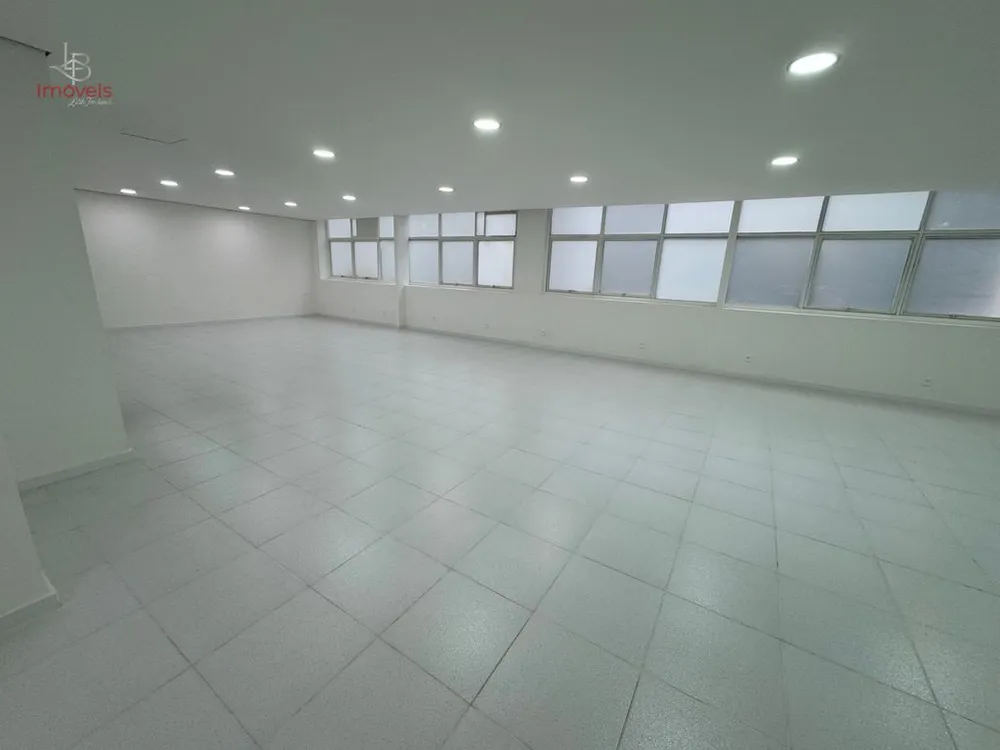 Sala-Conjunto, 195 m² - Foto 1