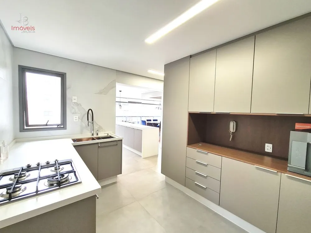 Apartamento, 3 quartos, 192 m² - Foto 6