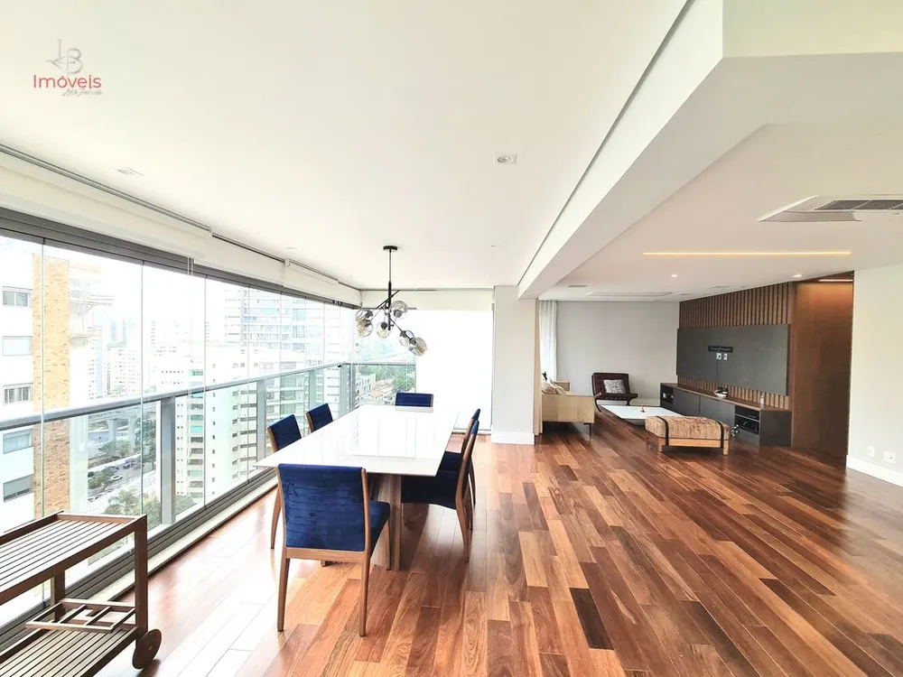 Apartamento, 3 quartos, 192 m² - Foto 1