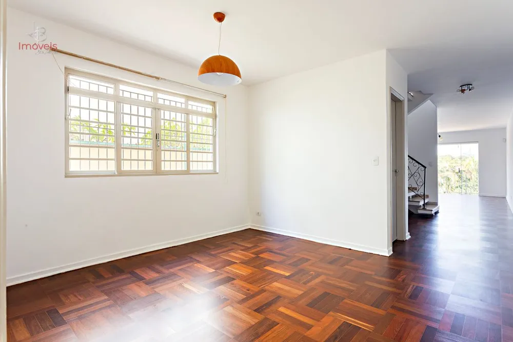 Sobrado, 3 quartos, 215 m² - Foto 2