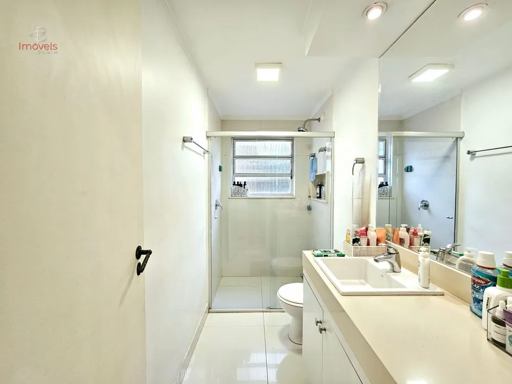 Apartamento, 3 quartos, 187 m² - Foto 1