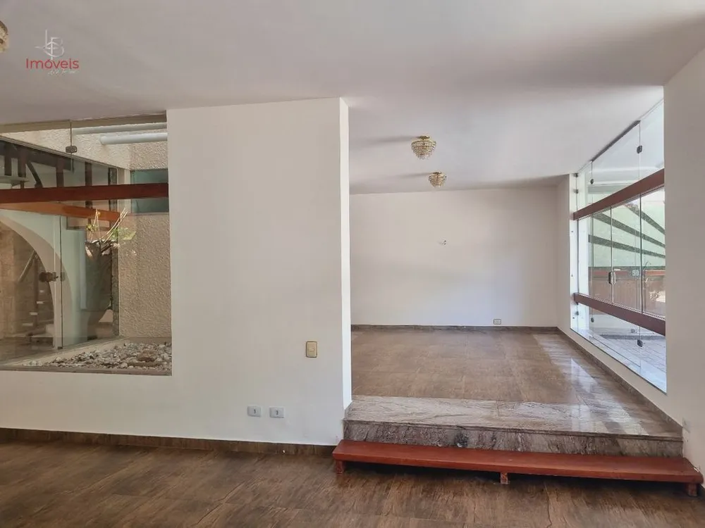 Sobrado, 6 quartos, 792 m² - Foto 4