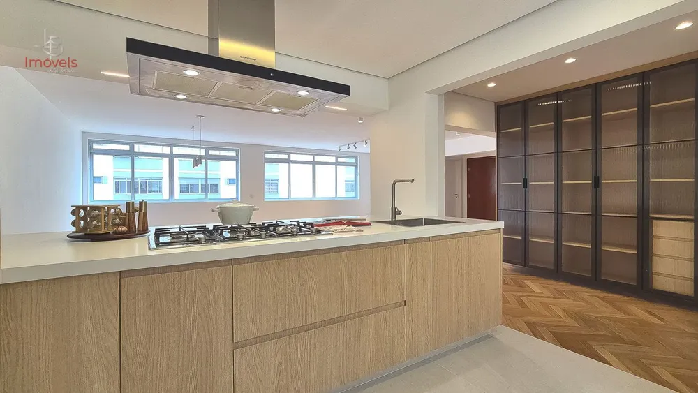 Apartamento, 3 quartos, 159 m² - Foto 2