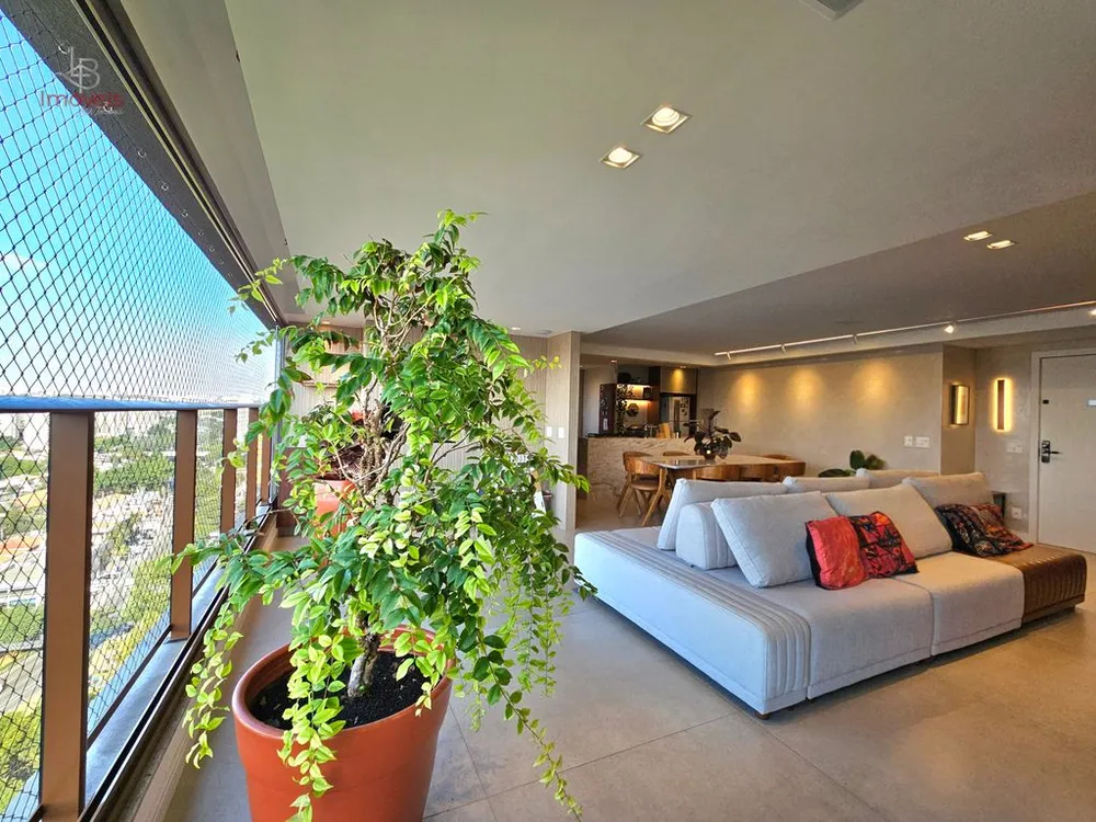 Apartamento, 3 quartos, 146 m² - Foto 1
