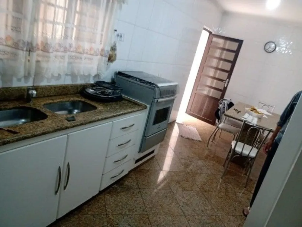 Casa, 3 quartos, 170 m² - Foto 4