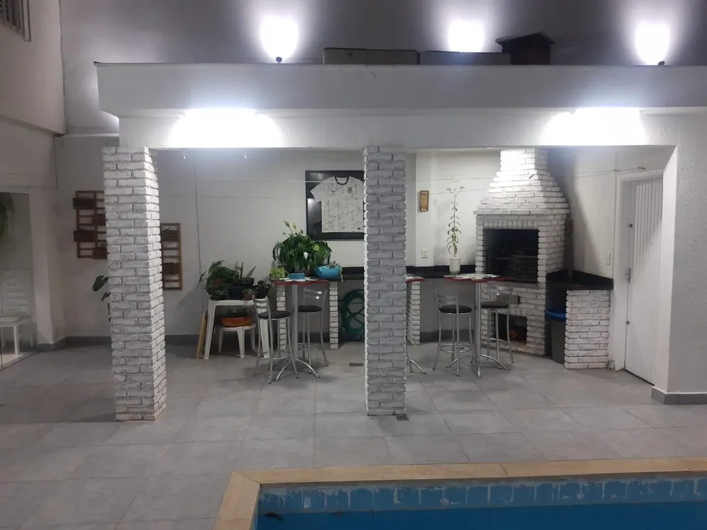 Casa, 3 quartos, 210 m² - Foto 3