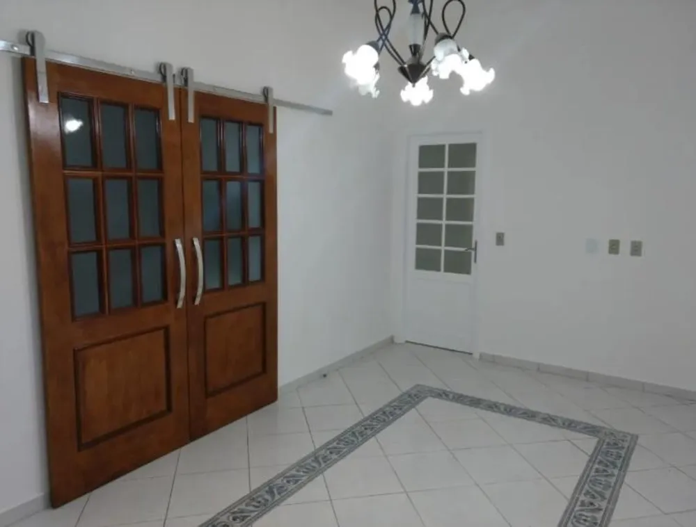 Casa, 6 quartos, 350 m² - Foto 4