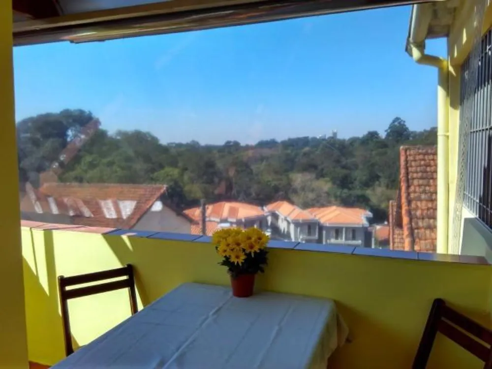 Casa, 3 quartos, 220 m² - Foto 1