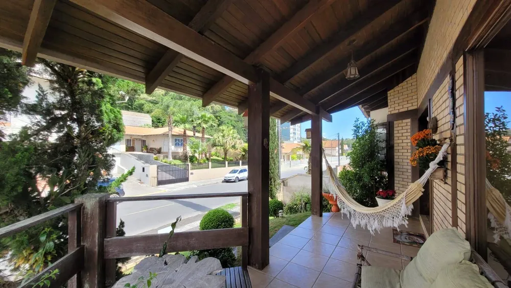 Casa, 3 quartos, 232 m² - Foto 3