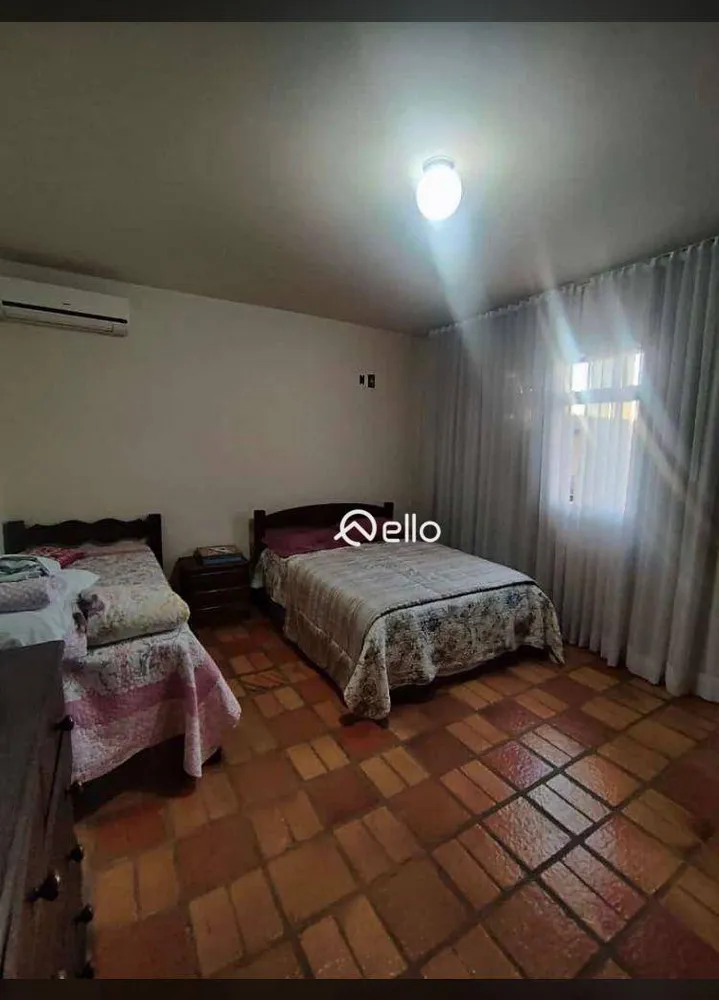 Casa, 3 quartos, 242 m² - Foto 11