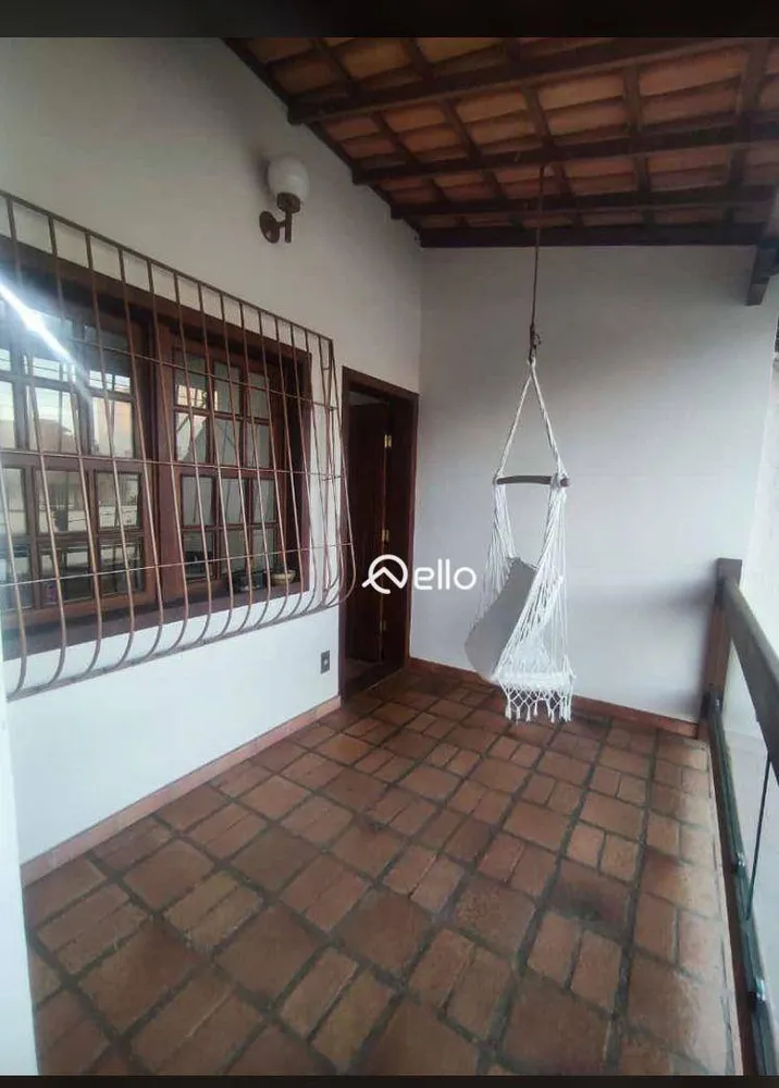 Casa, 3 quartos, 242 m² - Foto 10