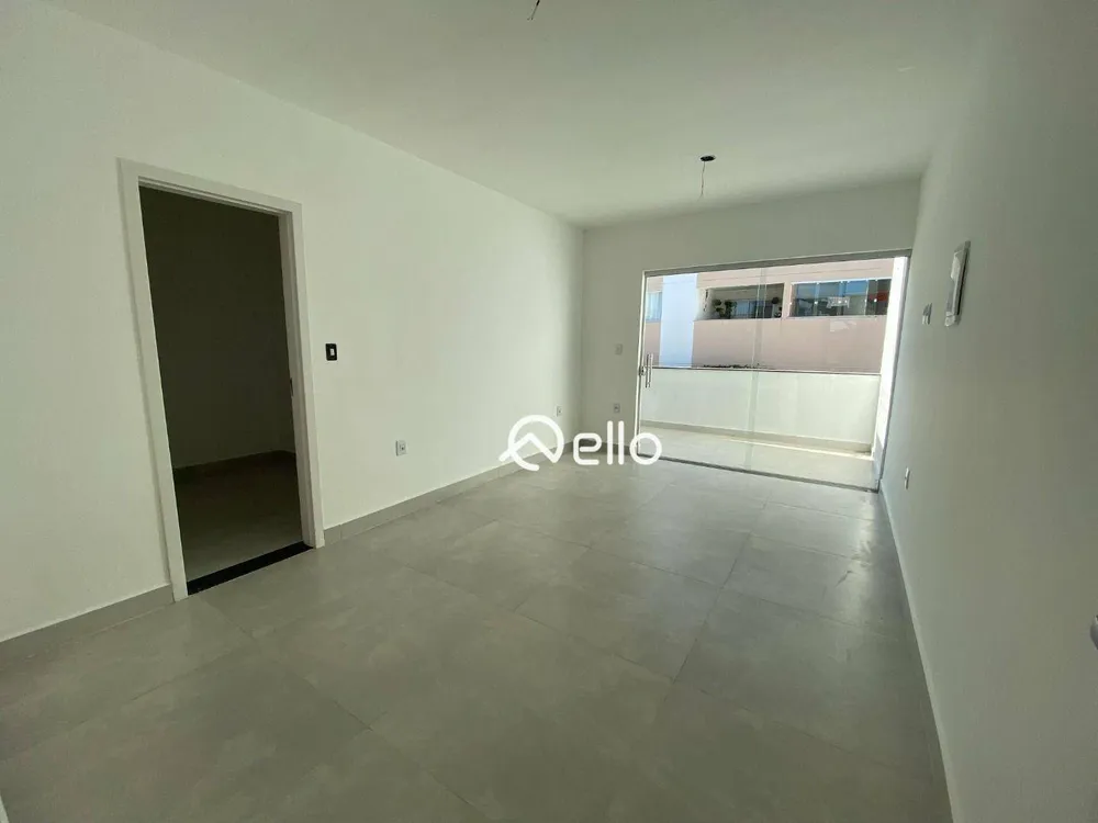 Casa, 3 quartos, 215 m² - Foto 3