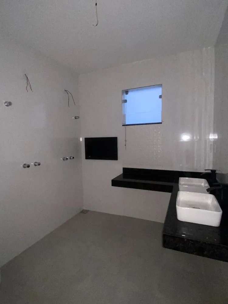 Casa, 3 quartos, 215 m² - Foto 8