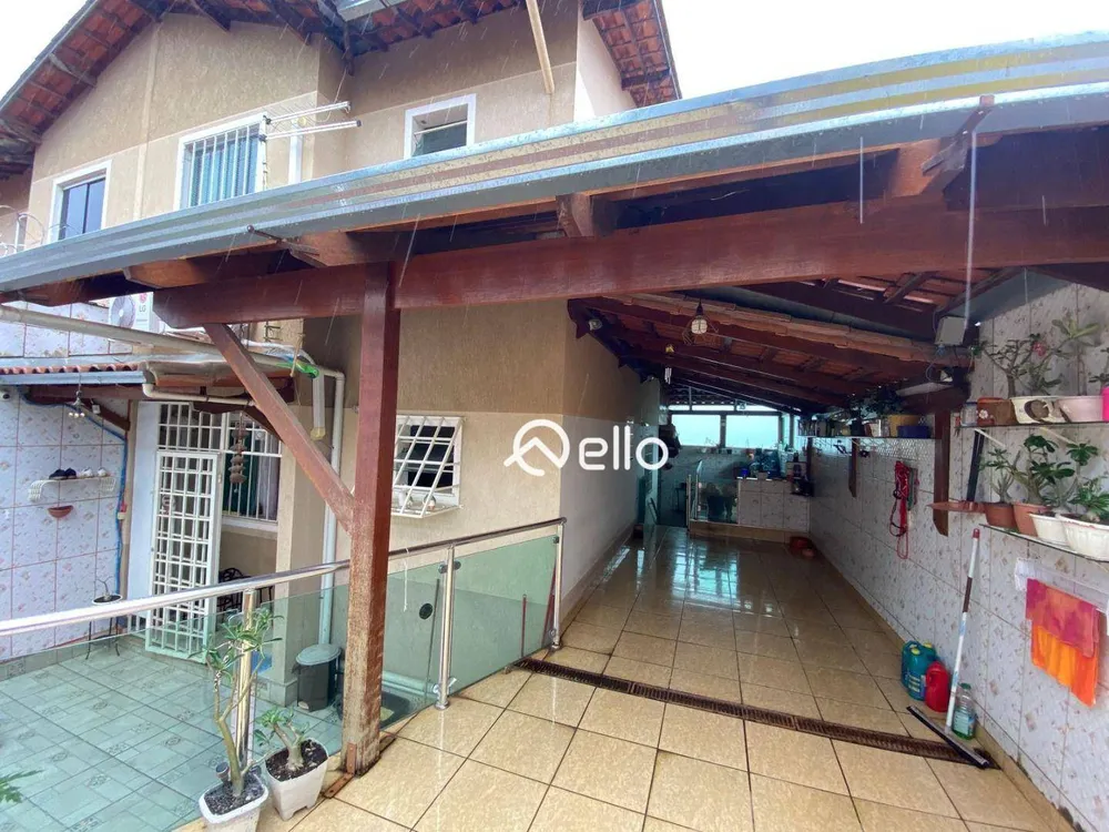 Casa, 3 quartos, 72 m² - Foto 1