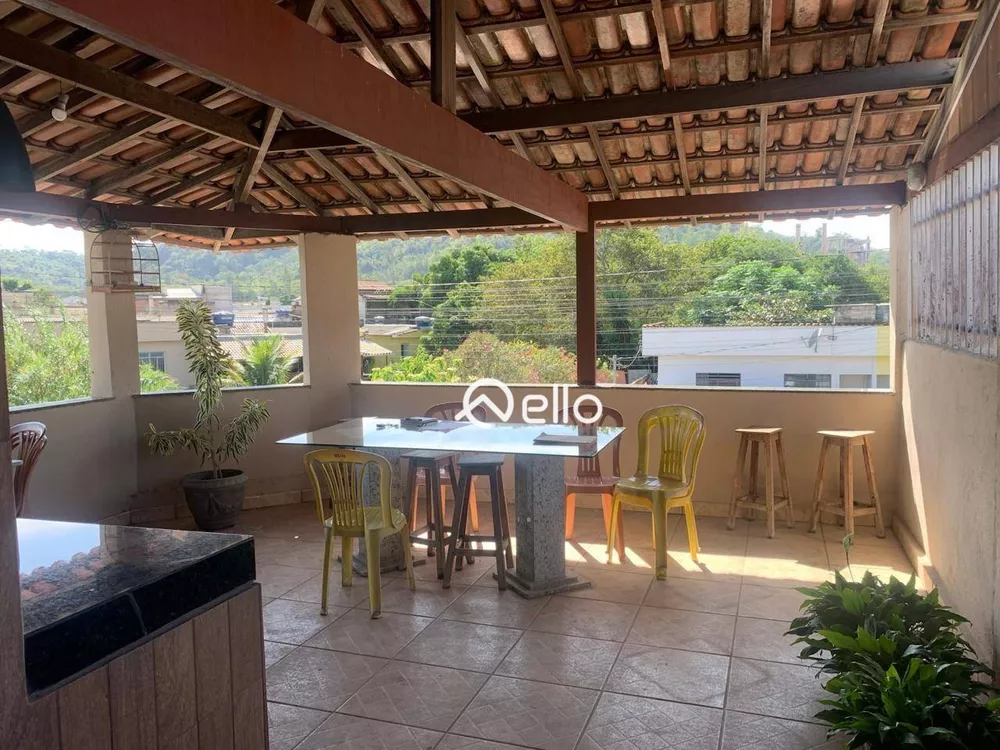 Casa, 3 quartos, 300 m² - Foto 1