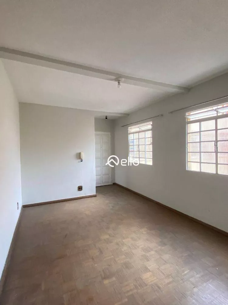 Apartamento, 3 quartos, 76 m² - Foto 2