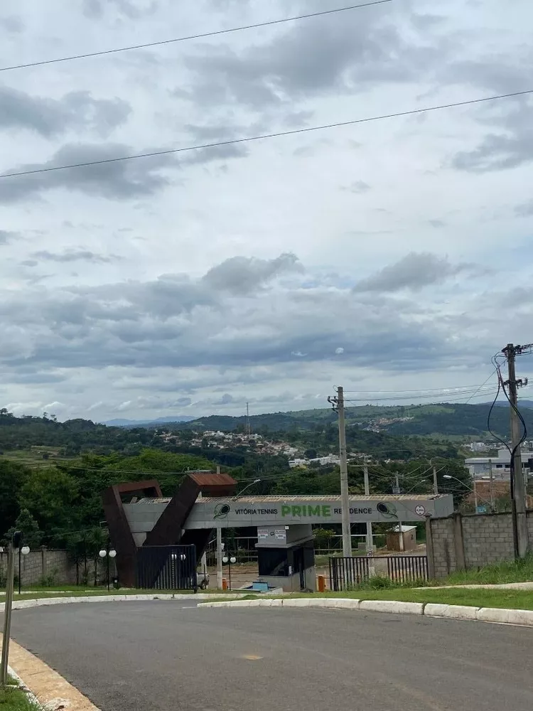 Loteamento e Condomínio, 360 m² - Foto 1