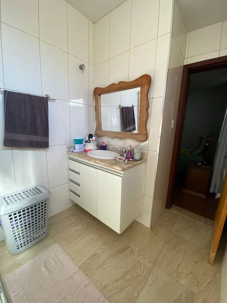 Casa, 3 quartos, 225 m² - Foto 11