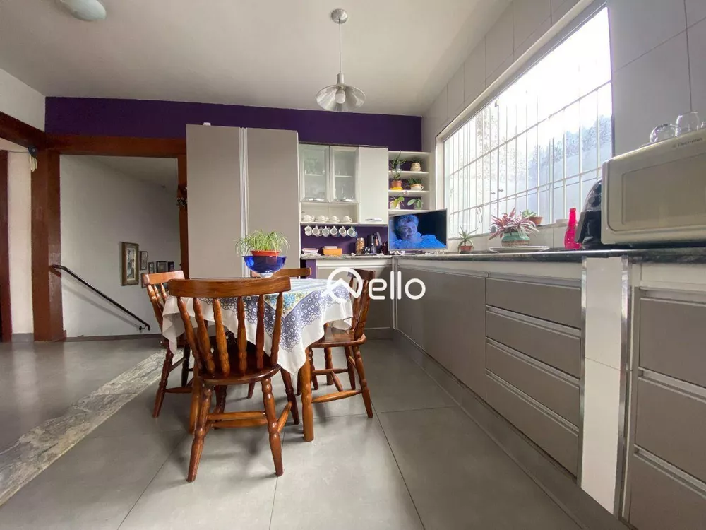 Casa, 3 quartos, 225 m² - Foto 3