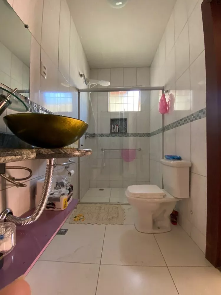 Casa, 3 quartos, 225 m² - Foto 1