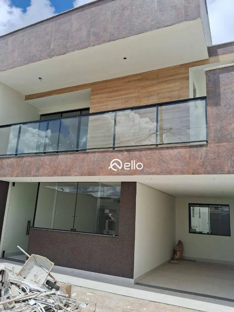 Casa, 4 quartos, 165 m² - Foto 1