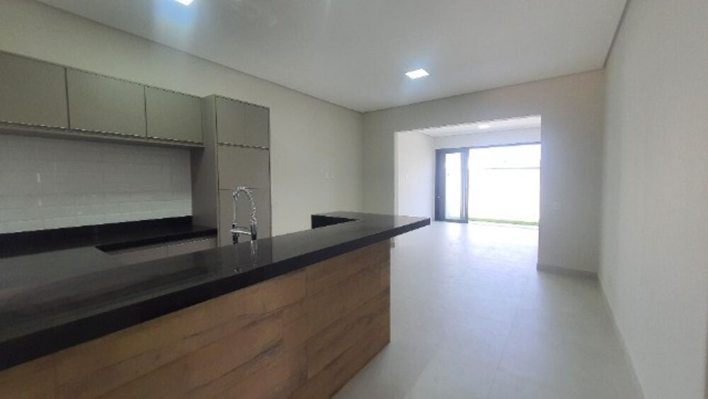 Casa, 3 quartos, 151 m² - Foto 3