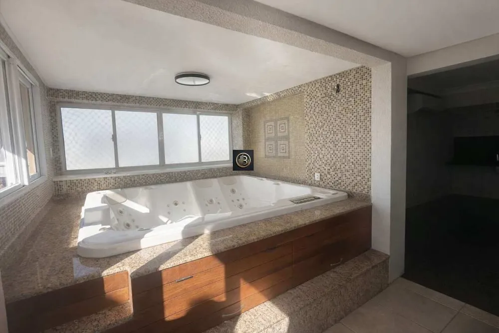 Cobertura, 4 quartos, 223 m² - Foto 6