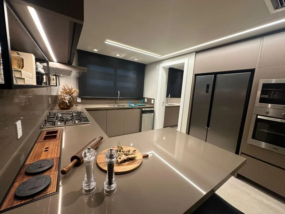 Apartamento, 3 quartos, 233 m² - Foto 5