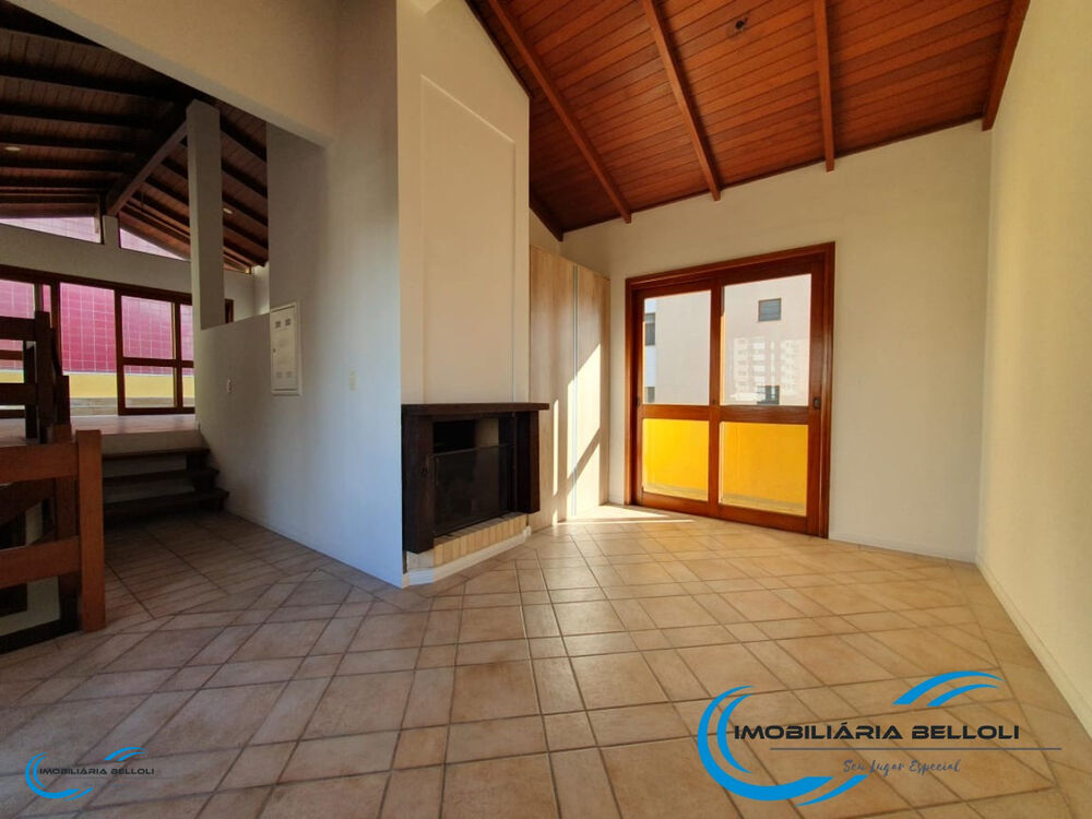 Cobertura, 3 quartos, 245 m² - Foto 1