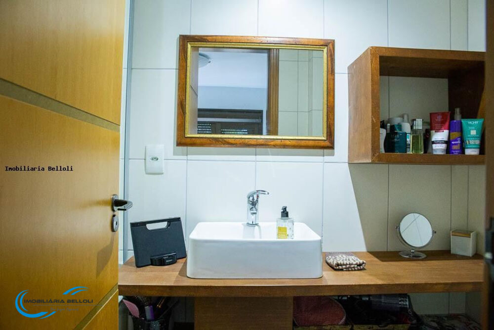 Apartamento à venda com 3 quartos, 97m² - Foto 4