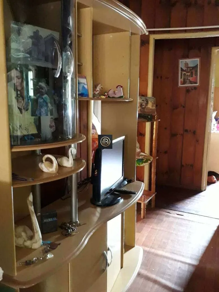 Casa, 4 quartos, 32 m² - Foto 1