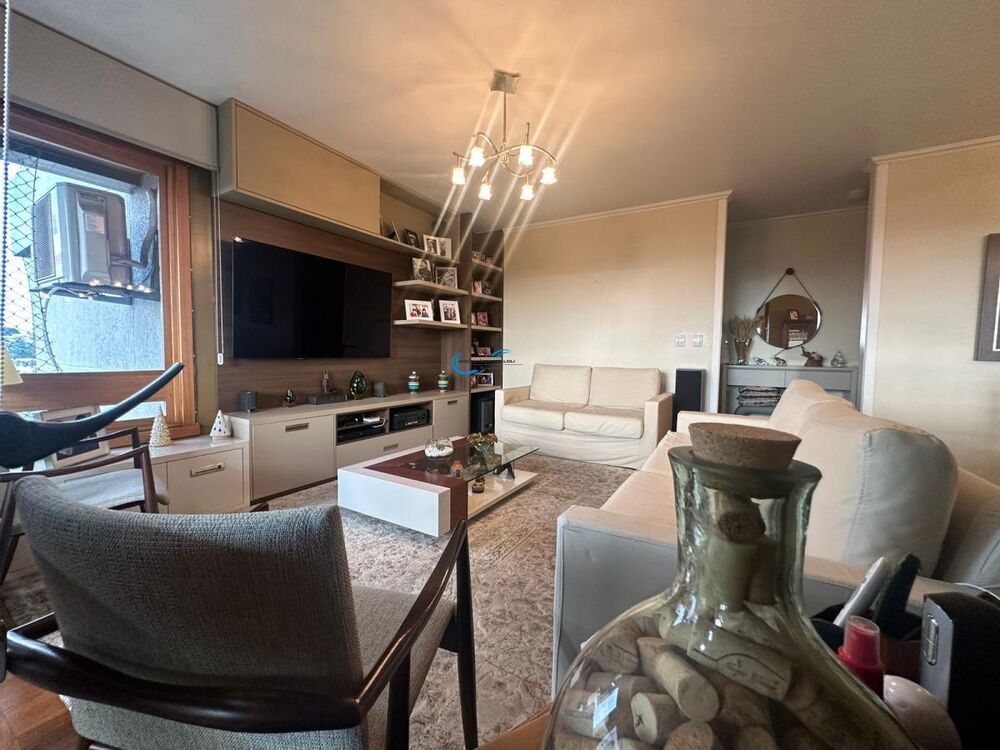 Apartamento à venda com 3 quartos, 154m² - Foto 6