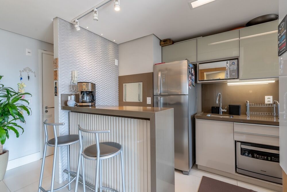 Apartamento à venda com 2 quartos, 77m² - Foto 7