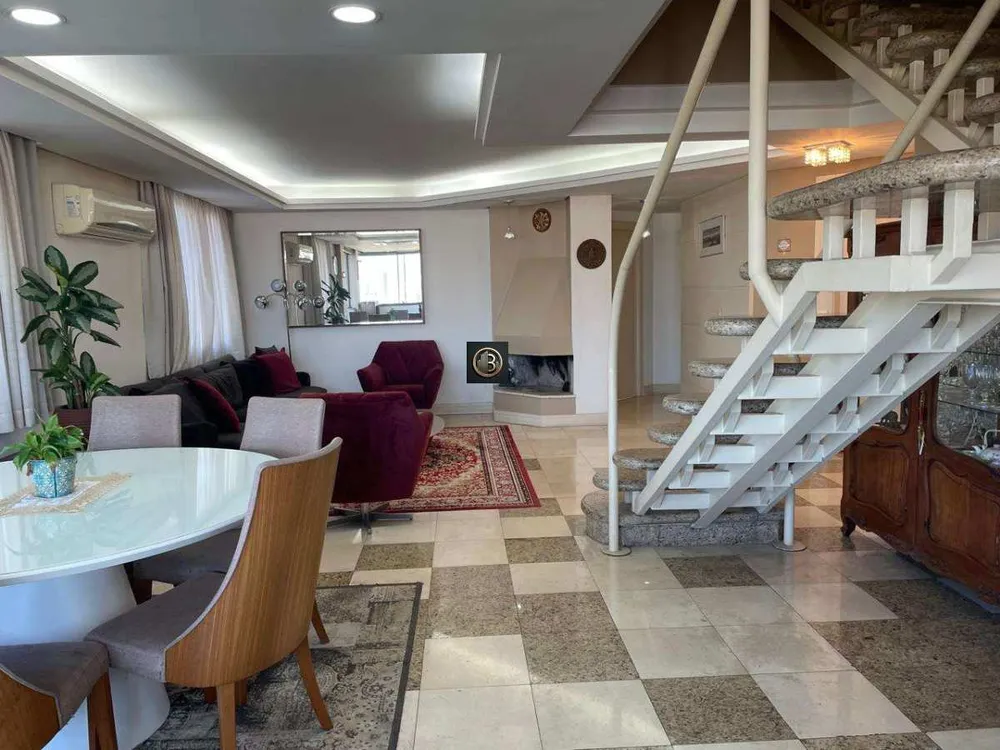 Cobertura, 4 quartos, 369 m² - Foto 2