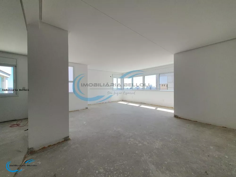 Apartamento, 4 quartos, 258 m² - Foto 2
