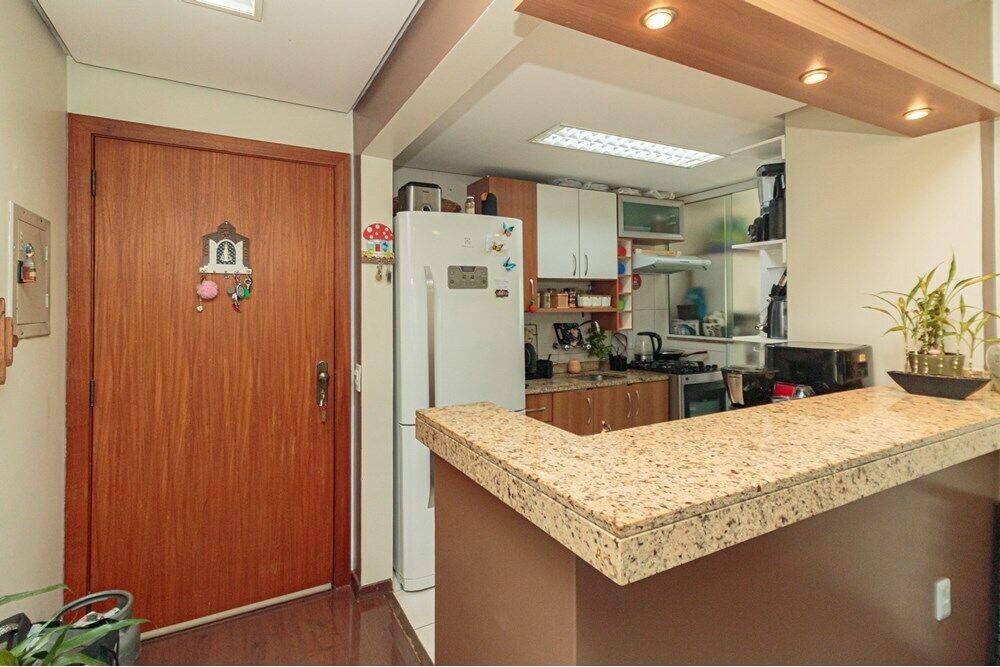 Apartamento à venda com 2 quartos, 68m² - Foto 1