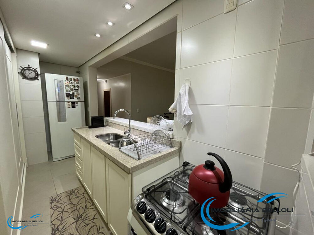 Apartamento à venda com 2 quartos, 83m² - Foto 2