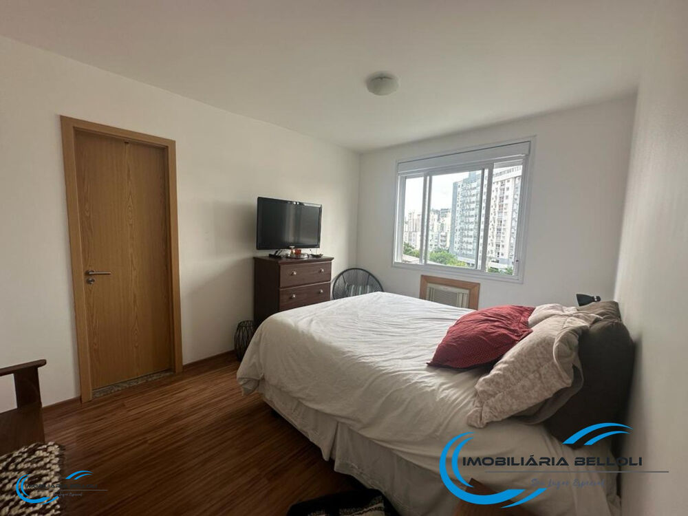 Apartamento à venda com 2 quartos, 66m² - Foto 3