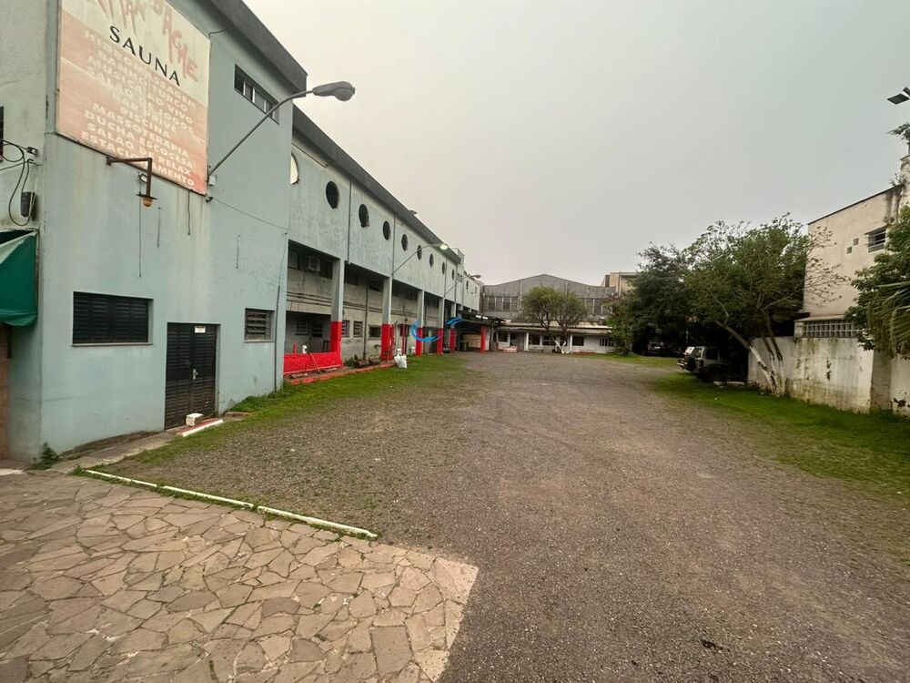 Terreno à venda, 2300m² - Foto 1