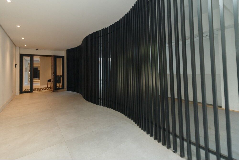 Apartamento à venda com 2 quartos, 58m² - Foto 2