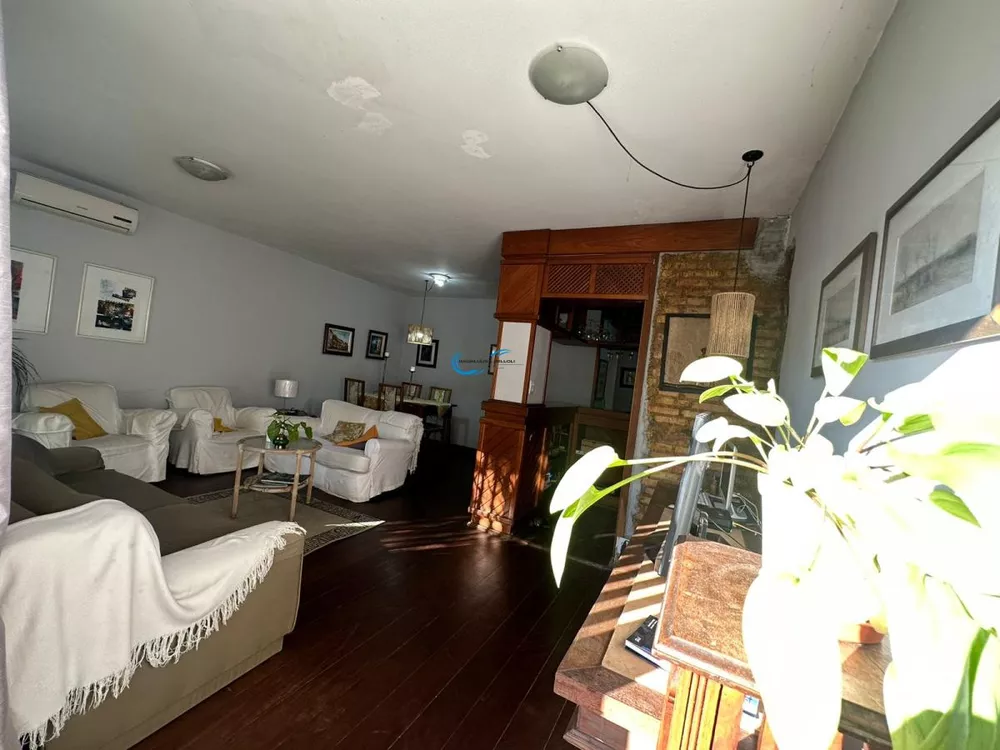 Apartamento à venda com 3 quartos, 129m² - Foto 2