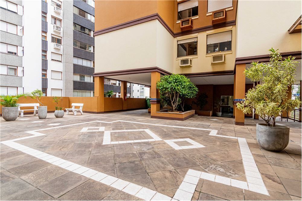 Apartamento à venda com 3 quartos, 100m² - Foto 4