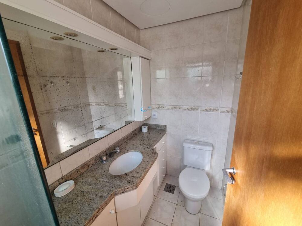 Apartamento à venda com 2 quartos, 80m² - Foto 15