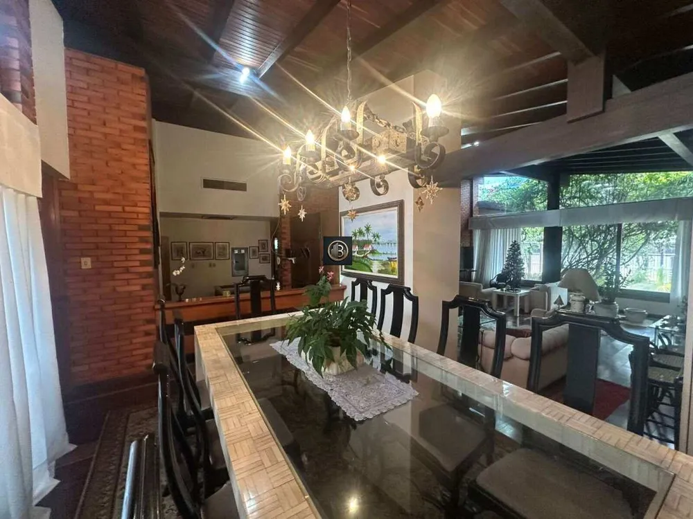 Casa, 8 quartos, 800 m² - Foto 1