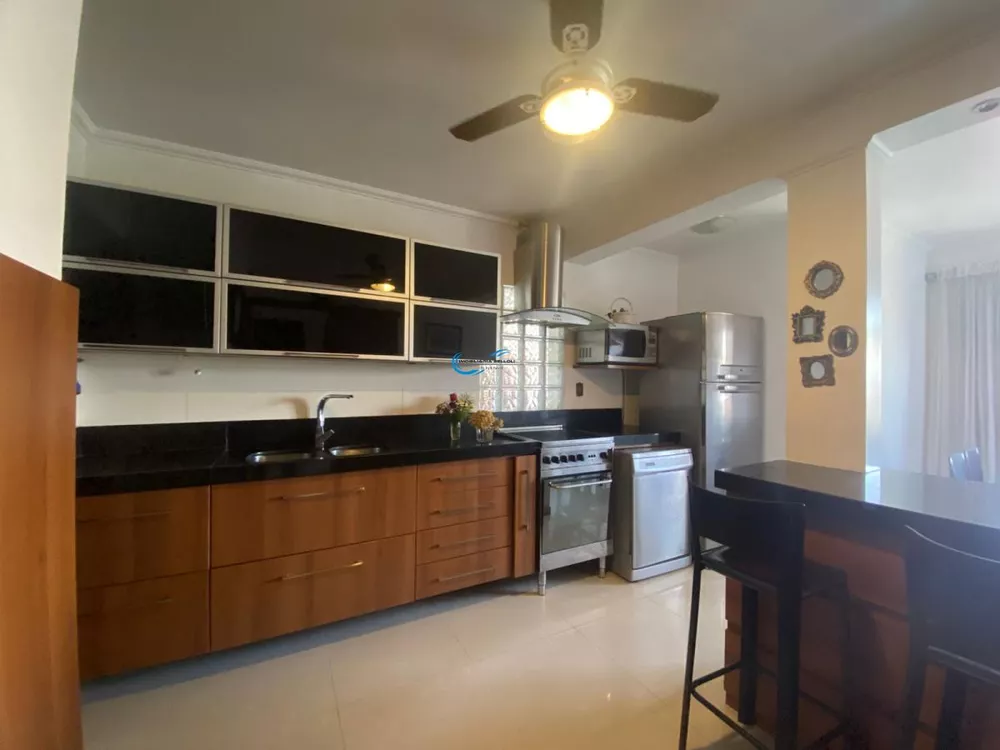 Casa, 3 quartos, 322 m² - Foto 16