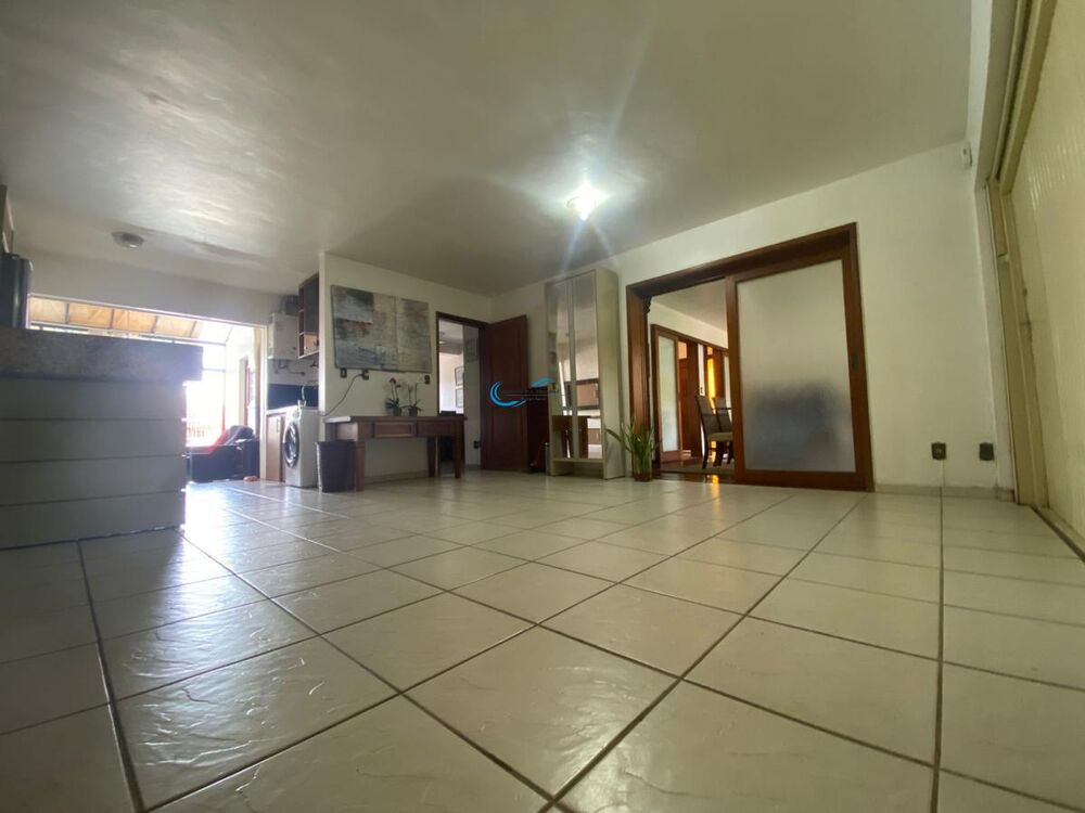 Casa à venda e aluguel com 3 quartos, 322m² - Foto 18