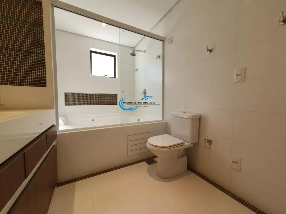 Cobertura, 3 quartos, 327 m² - Foto 3