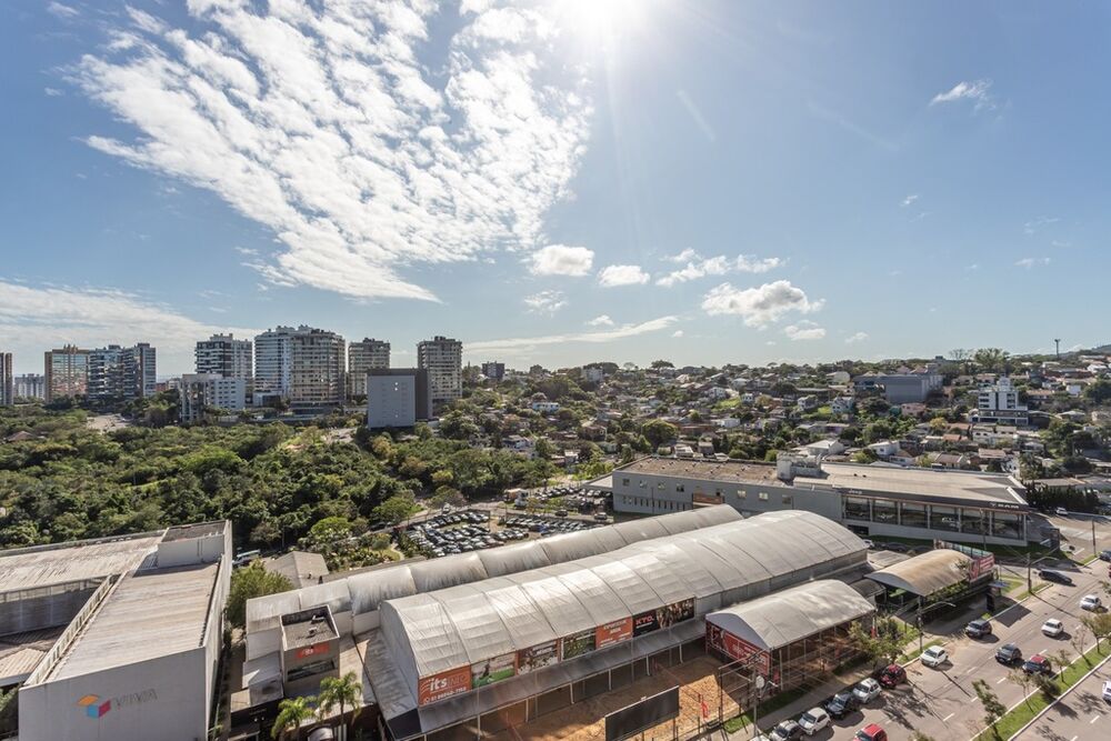 Cobertura à venda com 3 quartos, 240m² - Foto 2