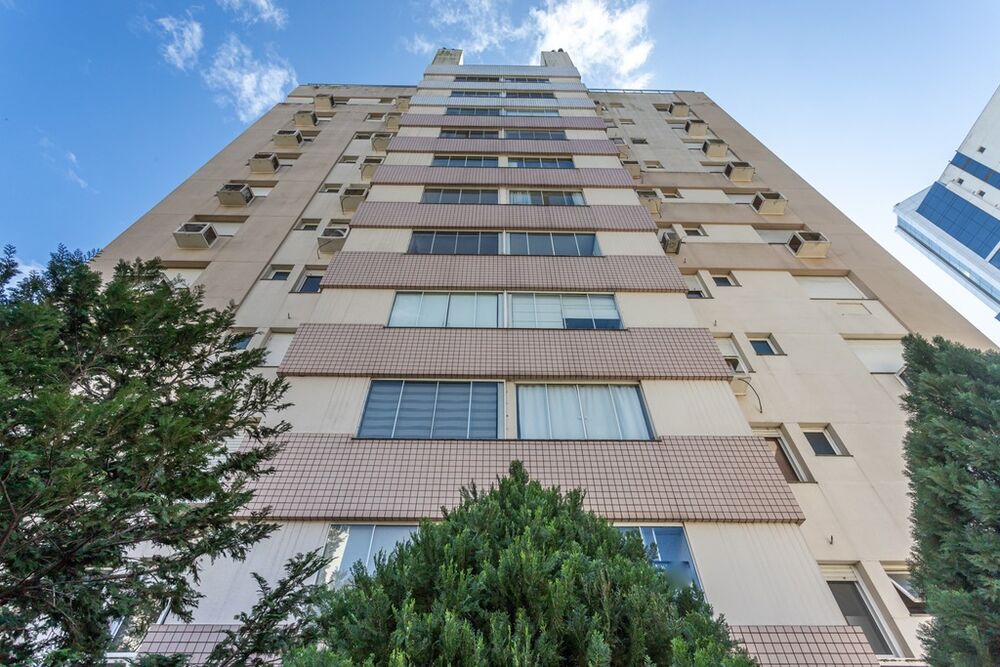 Cobertura à venda com 3 quartos, 240m² - Foto 3