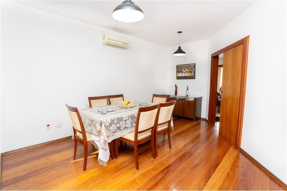 Cobertura à venda com 4 quartos, 260m² - Foto 8